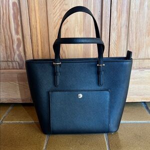 Michael Kors - Black Tote-like Bag with Many Pockets